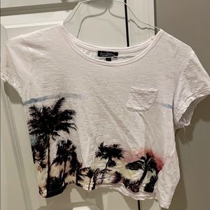 Cropped Beach Tee